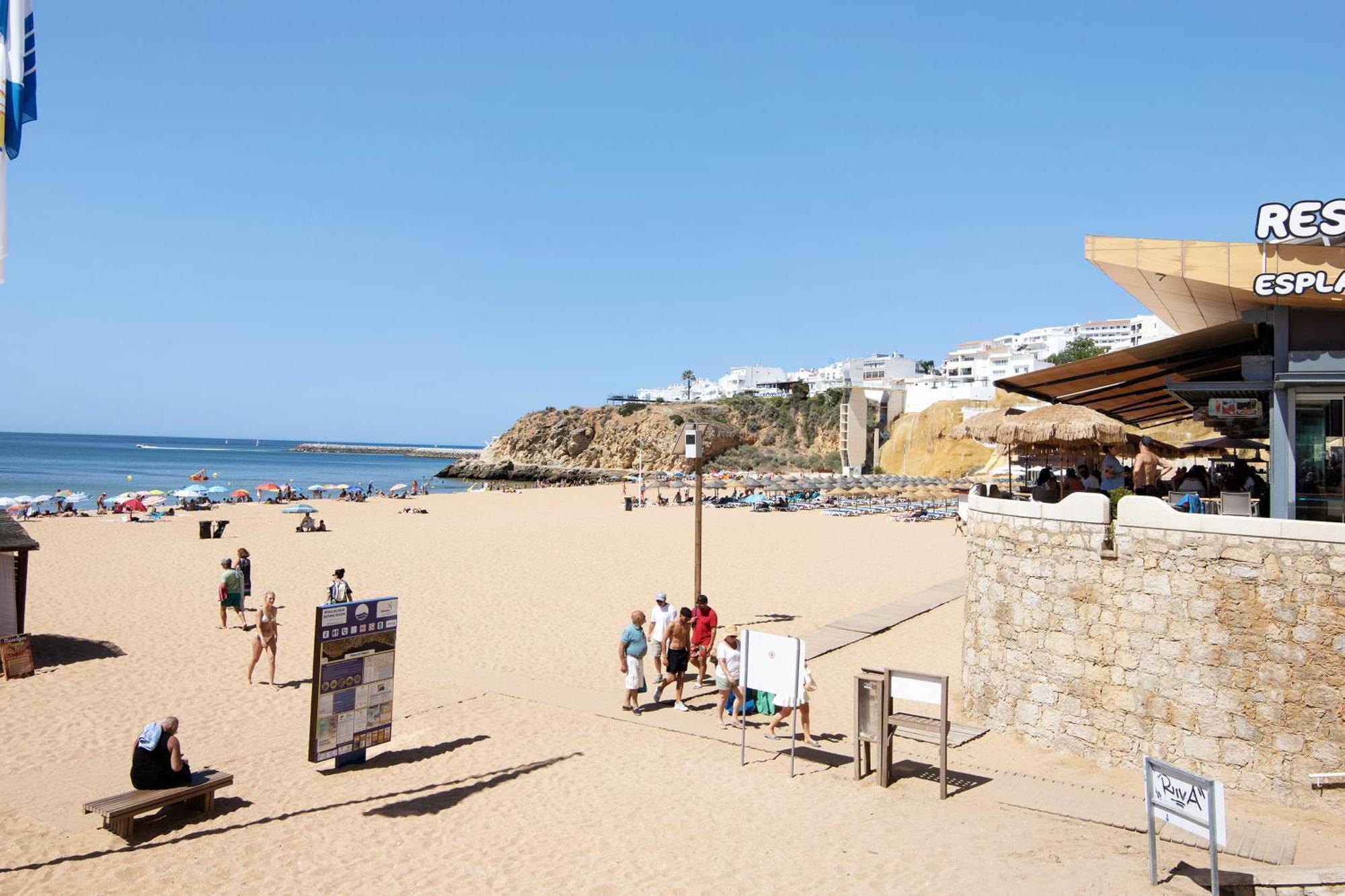 Hanna'S Sunny Apartment Albufeira Esterno foto
